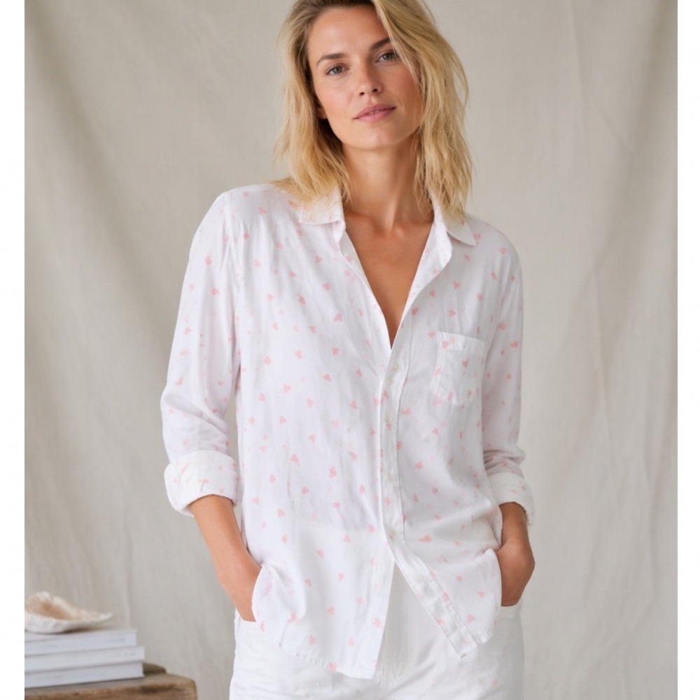 Frank & Eileen EILEEN ITALIAN COTTON RELAXED BUTTON-UP USA PINK MESSY HEARTS XXS